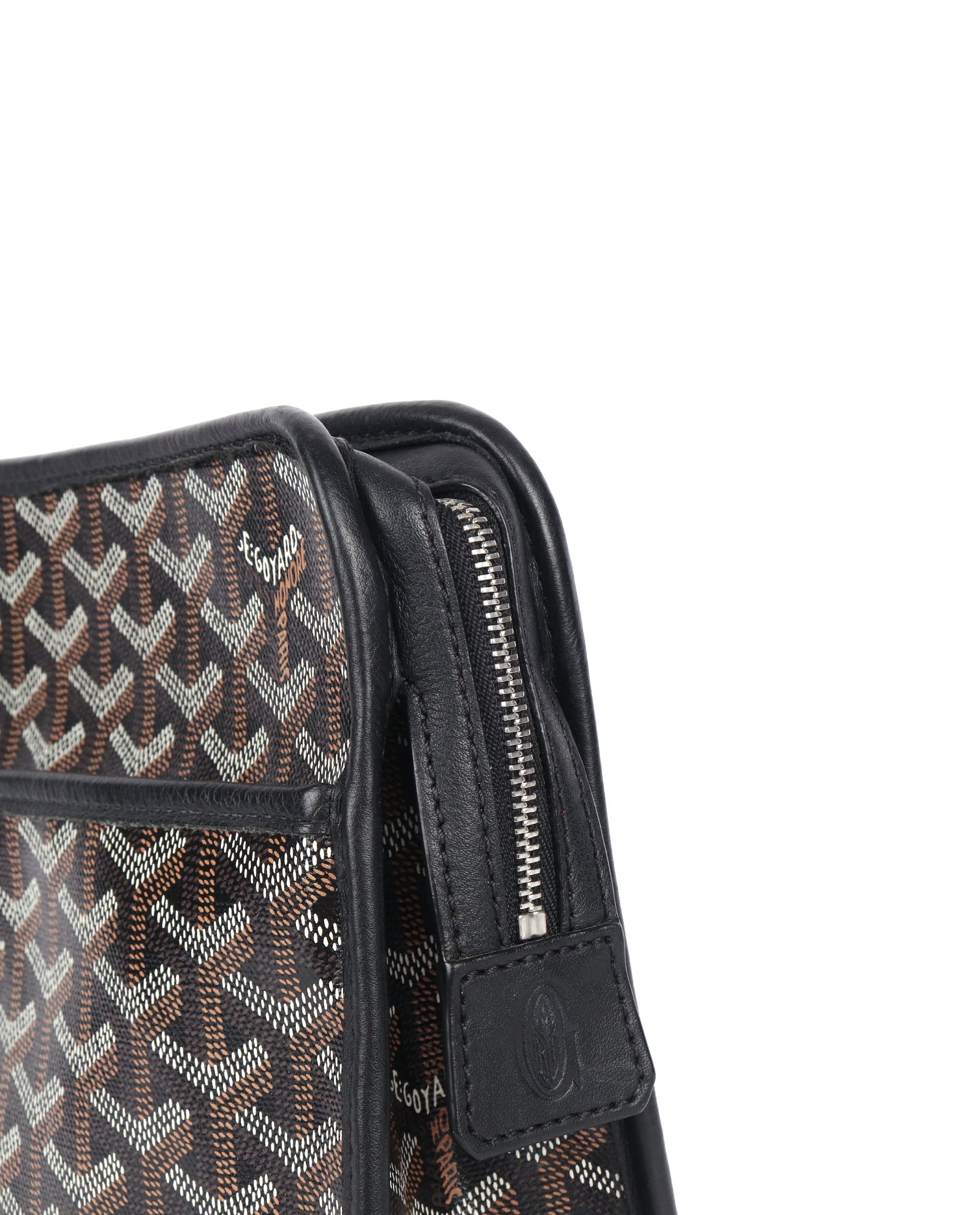 Goyard Jouvence MM (medium) - The perfect everyday pouch for your daily  essentials! 